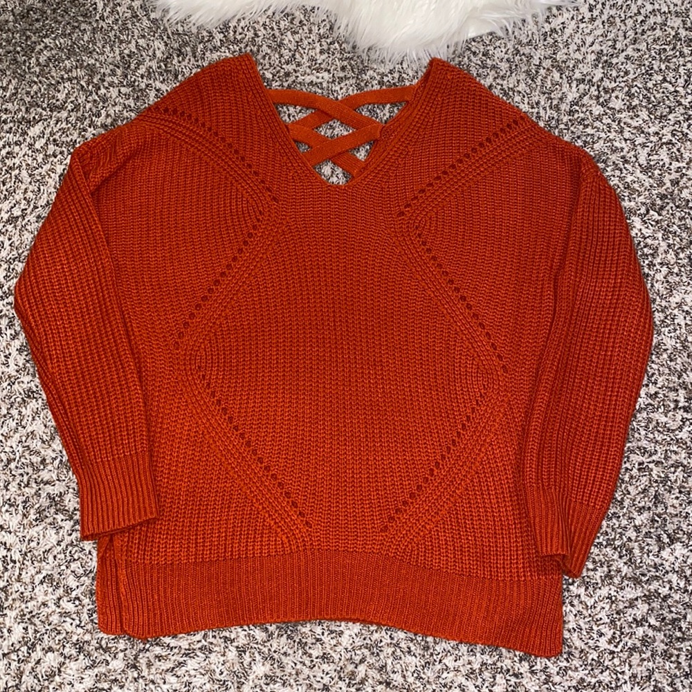 lace back sweater